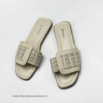 Stradivarius Sandal - SBe01