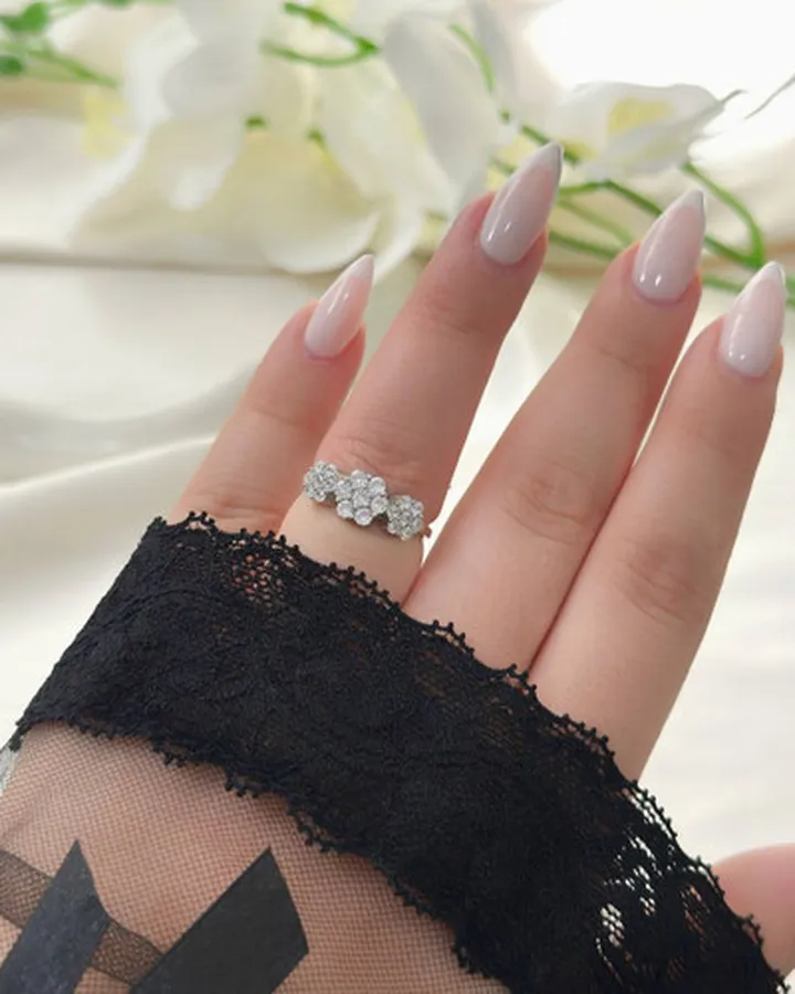 ۰۳۵۴. انگشتر نقره مدل فلاور ۳ تایی