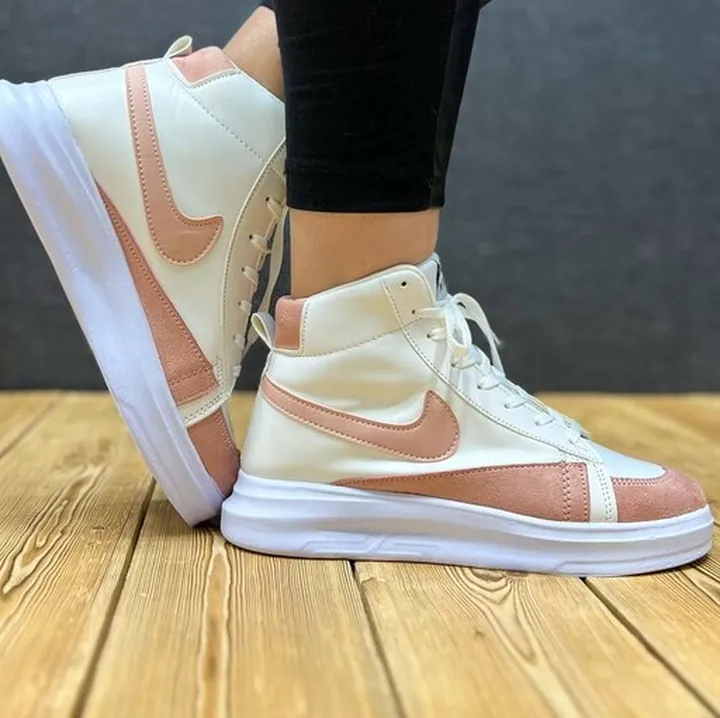 کتانی زنانه نایک جردن NIKE JORDAN لاکچری اسپرت صورتی کم رنگ