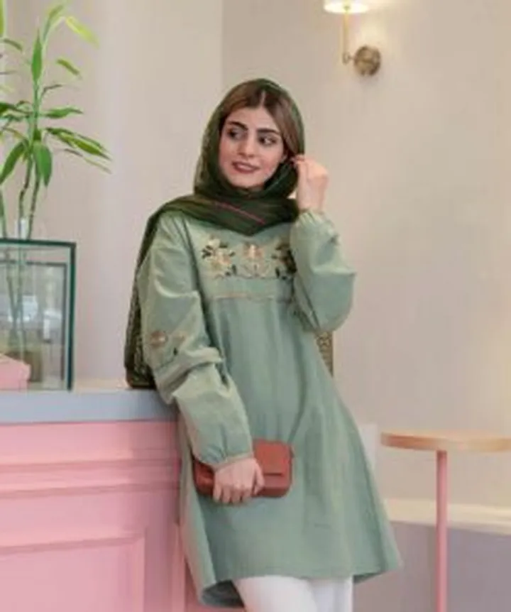 مانتو لینن زنانه رکسانا گلدوزی‌دار