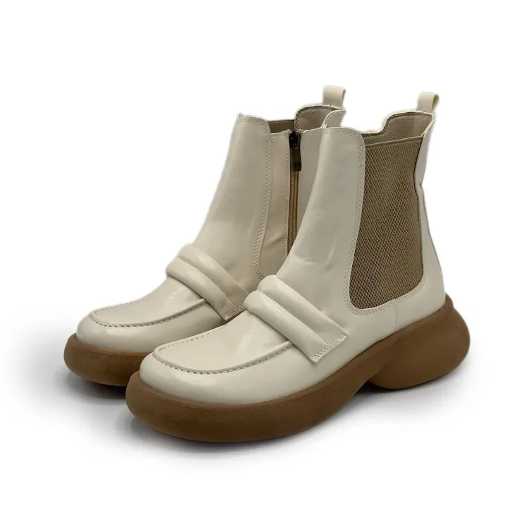 کفش نیم بوت زنانه مدل Stradivarius Flat Ankle Boots  - BTC0120