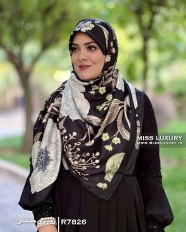 روسری مجلسی ساتن ابریشم R7826