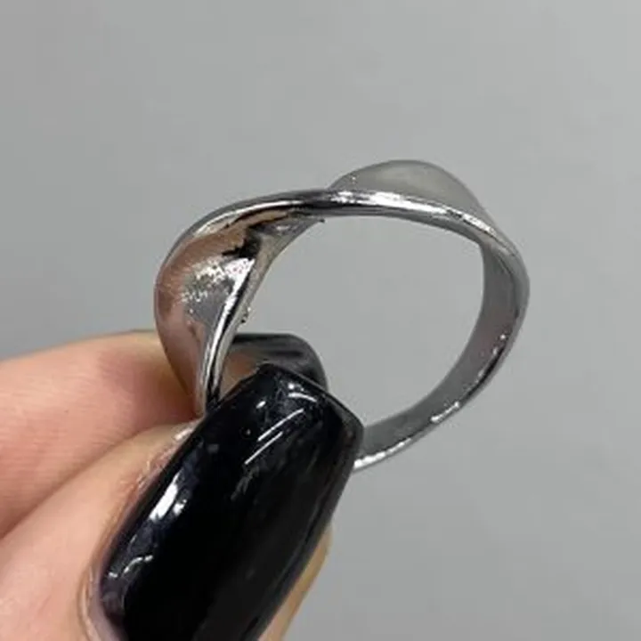 انگشتر مینیمال