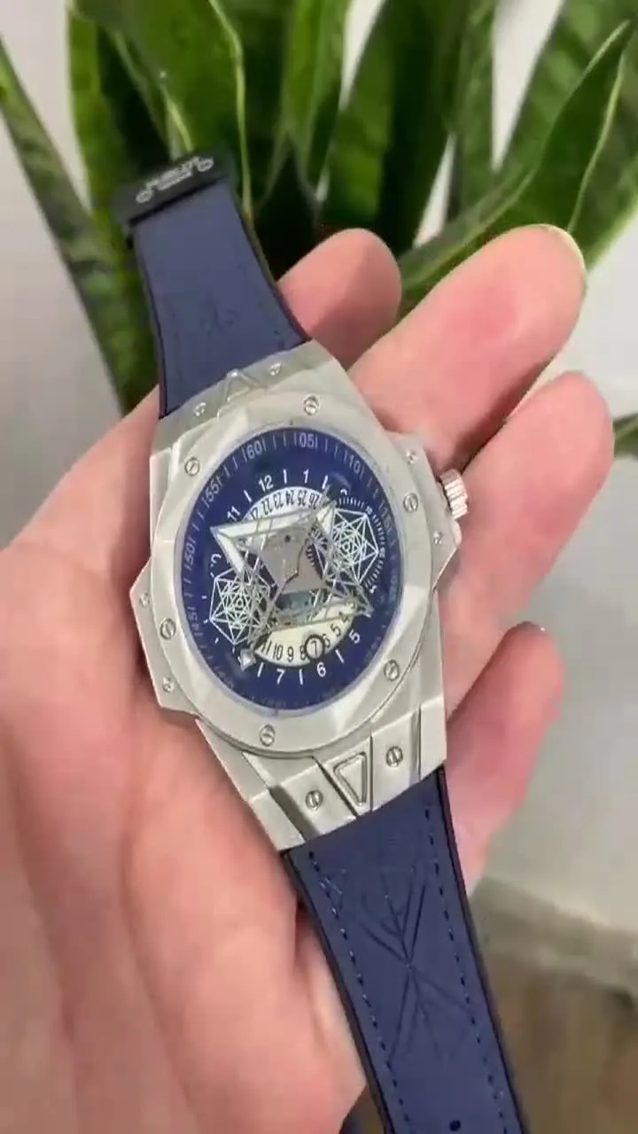 ساعت مردانه هابلوت Hublot  عنکبوتی کهکشانی کیفیت عالی رنگ جدید با جعبه جعبه و ارسال 