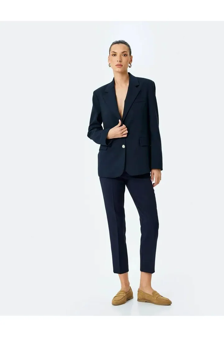 Kotonجیب تناسب باریک با شلوار پارچه ای کمر بلند