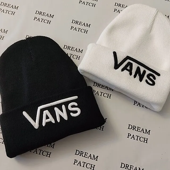 کلاه بافت Vans