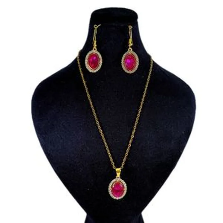 نیم ست زنانهمدل نگین کریستال اتمی