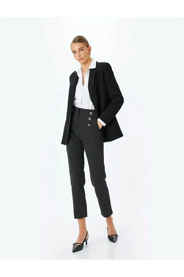 Kotonشلوارهای پارچه ای نوار سیاه و سفید شلوار پارچه ای 5SAK40041UW