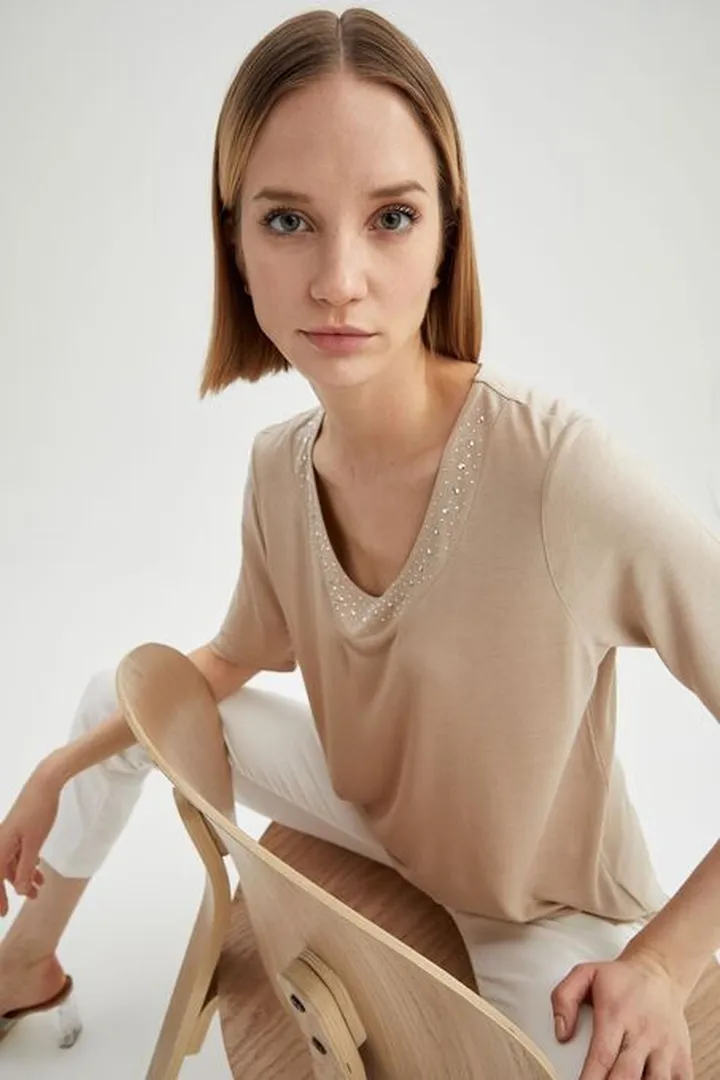 تی شرت آستین کوتاه زنانه دیفکتو