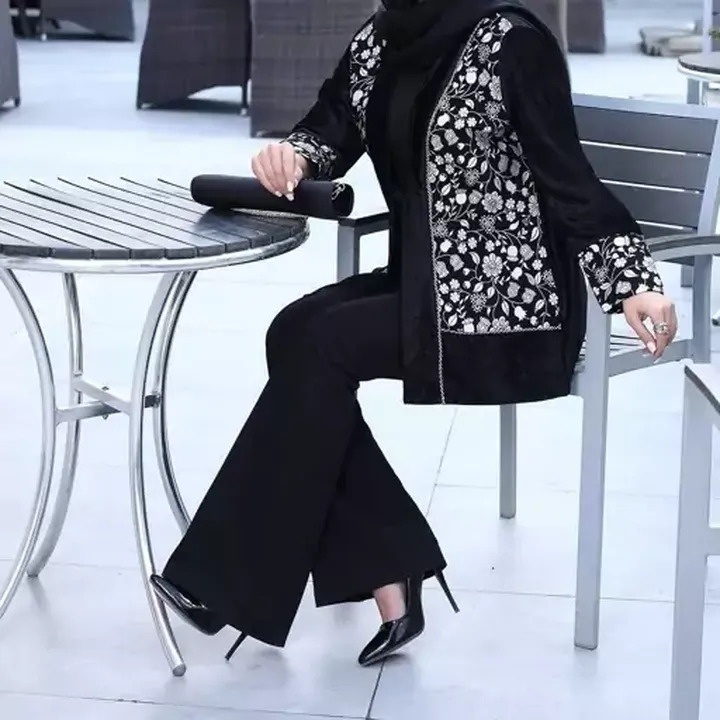 مانتو کتی  مانتو عیدانه  مانتو زنانه  مانتو سوزن دوزی 