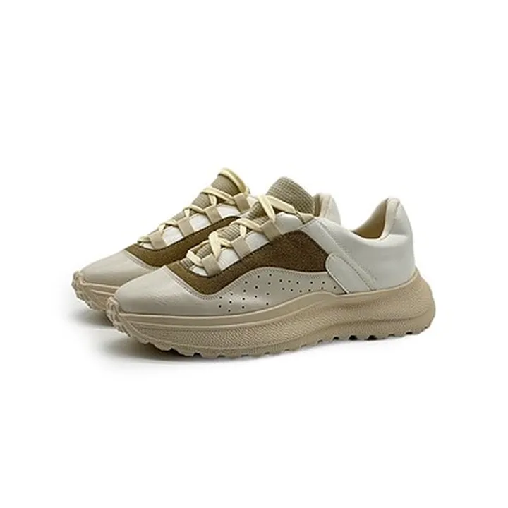 کفش اسپرت زنانه مدل Stradivarius Sneakers - SKC0112