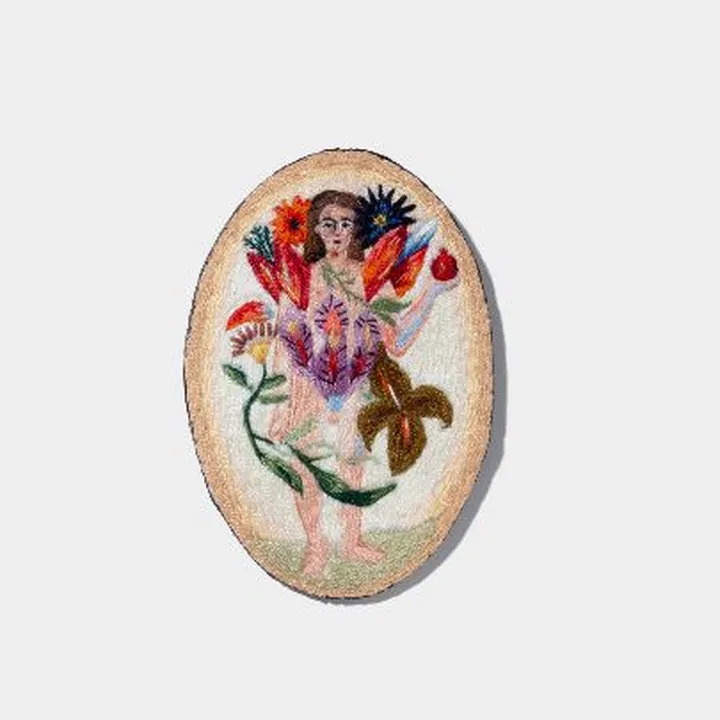 سنجاق سینه حوا