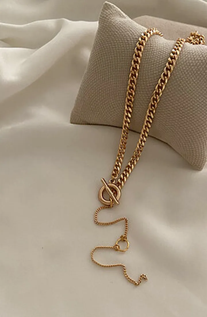 گردنبند کارتیه تی لاک