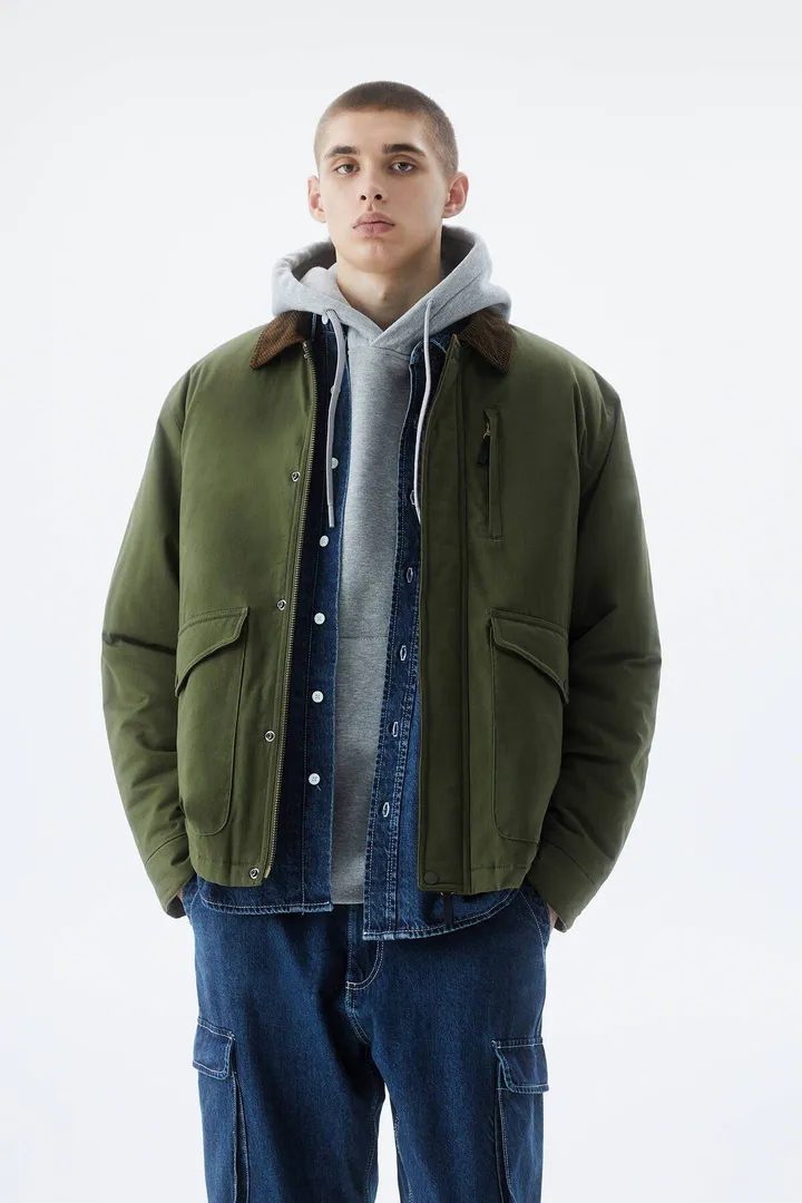 <span class="text-styled__StyledSpan-sc-d280c10c-1 dvOaRP">Pull & Bear< span>مانتو لحاف با یقه مخملی