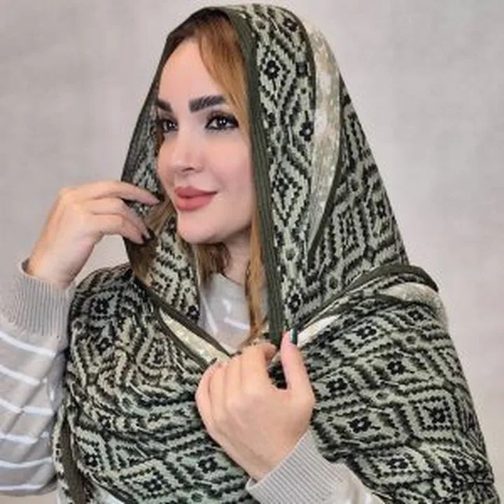 شال پلیسه لوزی ۳۵۷۰۰۴۸۹ ۲