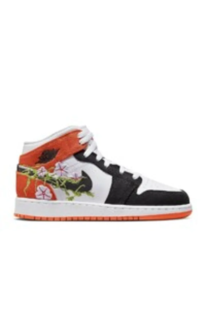 کفش بسکتبال نایک ایر جردن 1 Nike Air Jordan 1 Mid Basketball Blossom  کد DQ8390 100