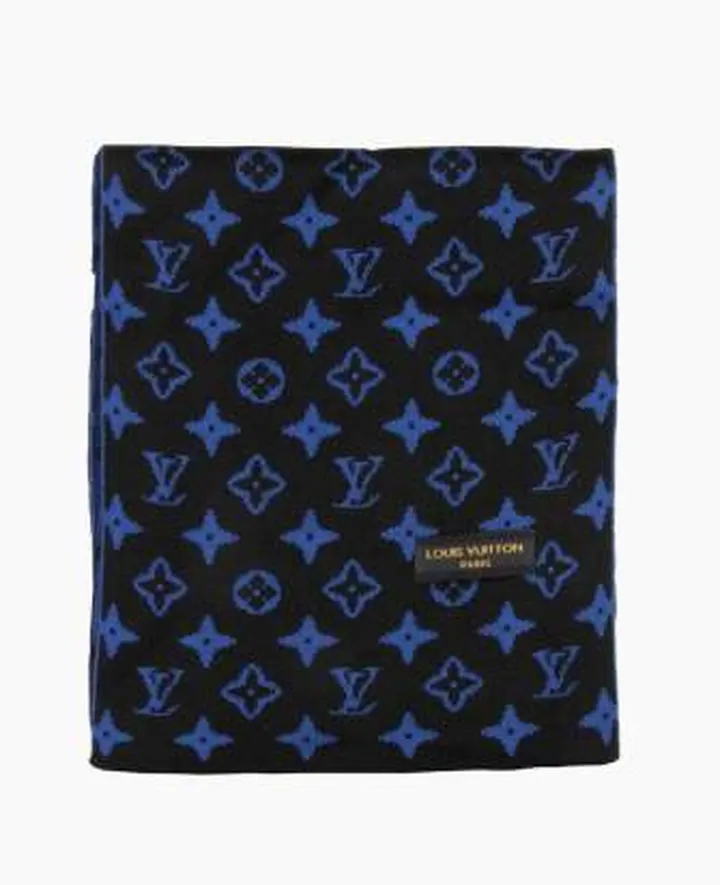 شال بافت Louis Vuitton