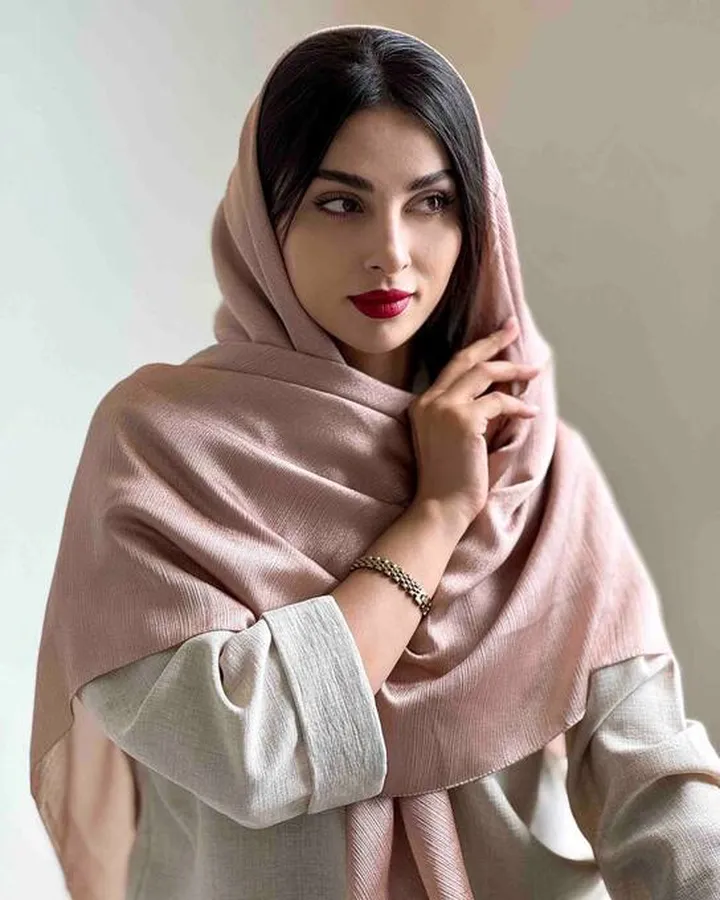 روسری زنانه وستای